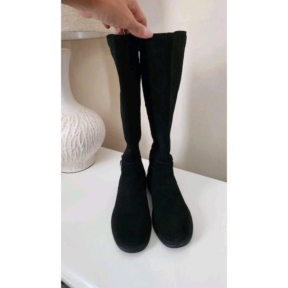 Skechers 48429 Black Side Zip Knee High Suede/Fabric Boots‎ - Size 7
